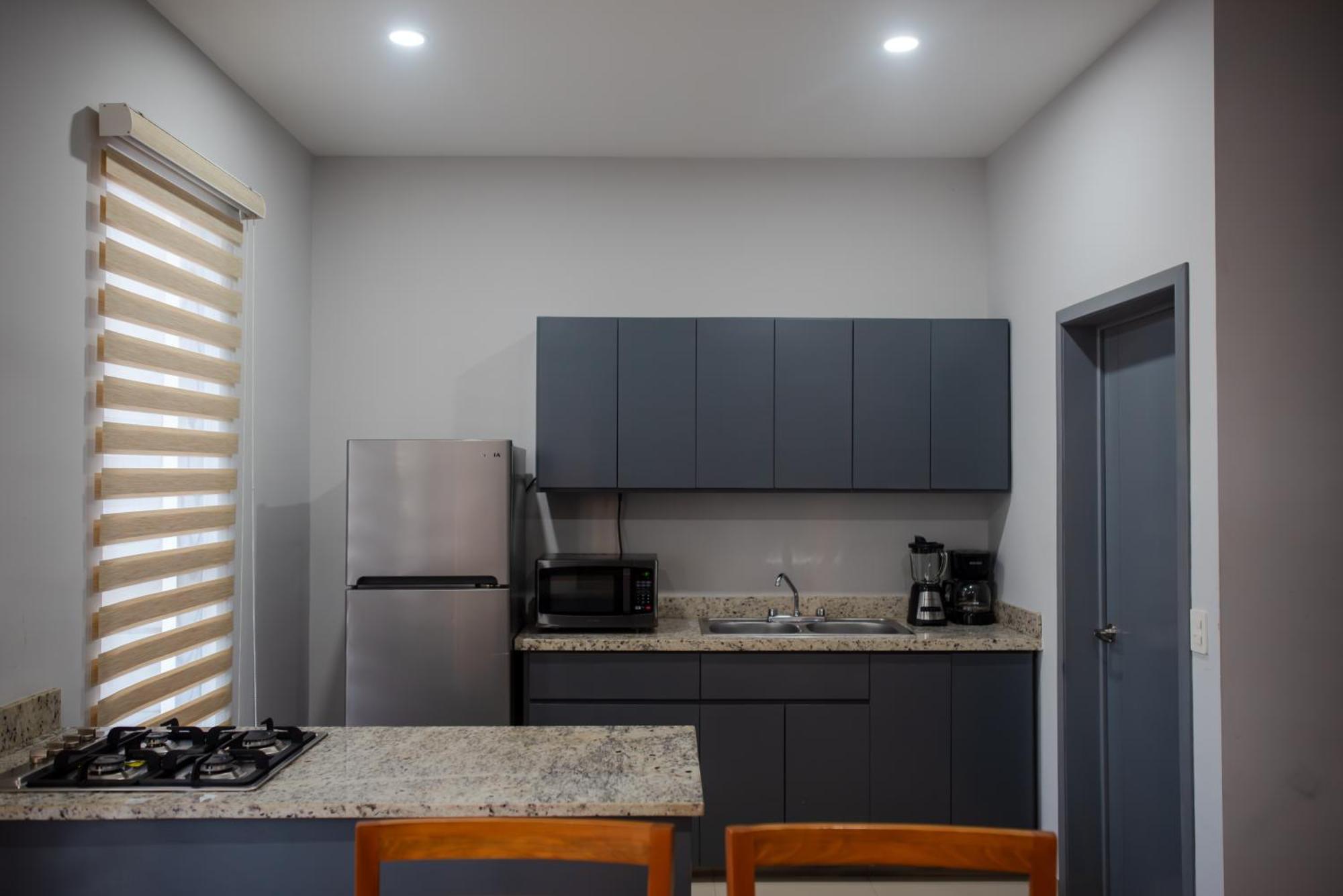 2Br/2Ba Condo 1 Block To Ocean! - Unit 3 Mazatlan Ngoại thất bức ảnh